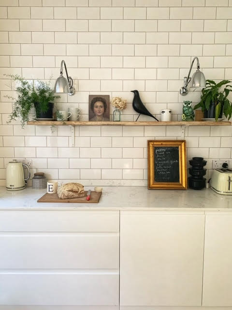 This image has an empty alt attribute; its file name is Emily-Wheeler-kitchen-2.jpg